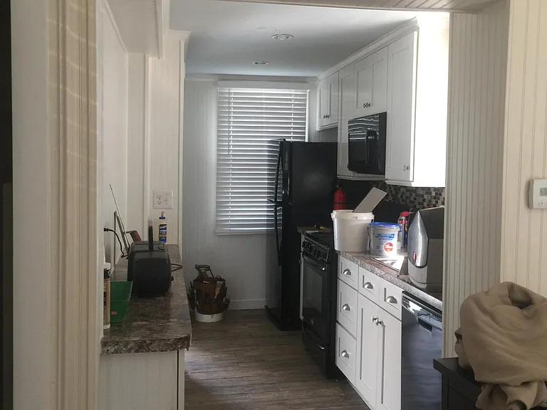 47 Seabreeze Way — Photo 1