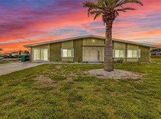 5527 Fairway Dr S, Punta Gorda, FL 33982