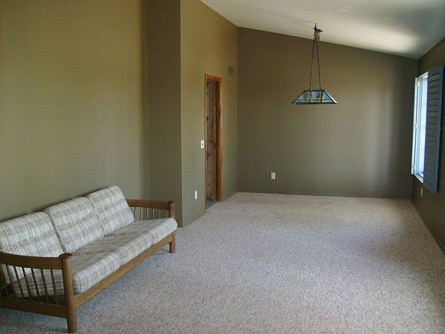 2nd image of 409 E Duke Dr