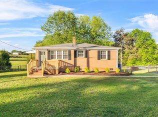 3825 N Highway 101, Greer, SC 29651