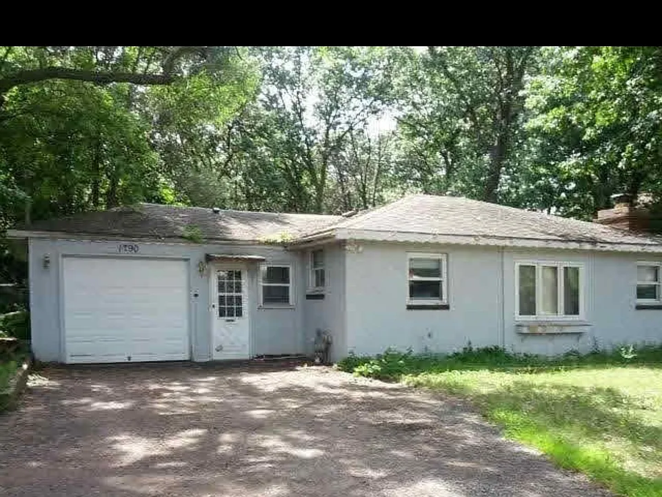 1790 County Highway 10