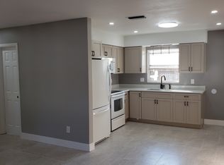 655 16th St NW #651, Largo, FL 33770