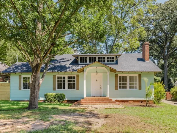 704 Harrold Ave, Americus, GA 31709