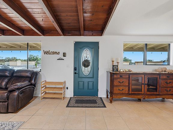 5th image of 5353 N Oracle Jaynes Station Rd