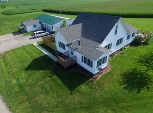 10100 N County Rd E, Mattoon, IL 61938