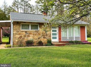 111 Panorama Dr, State College, PA 16801