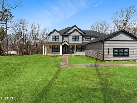5th image of 76 Back Bone Hill Road
