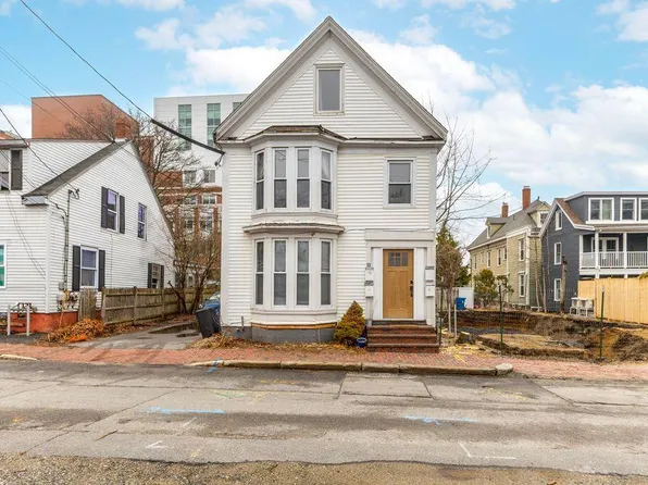 11 Russell Street, Portland, ME 04102