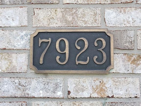 4th image of 7923 Palmaro Cir