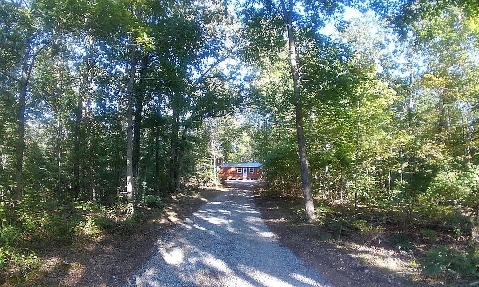 1st image of 115 Shady Ln