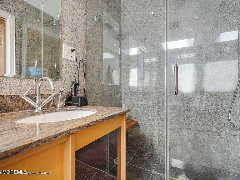 15 Timber Ln — Photo 20