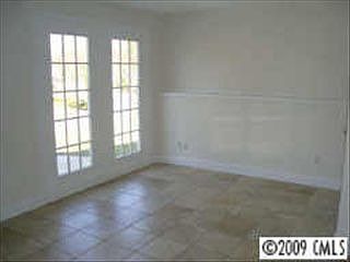 2nd image of 11312 Leadenhall Ln