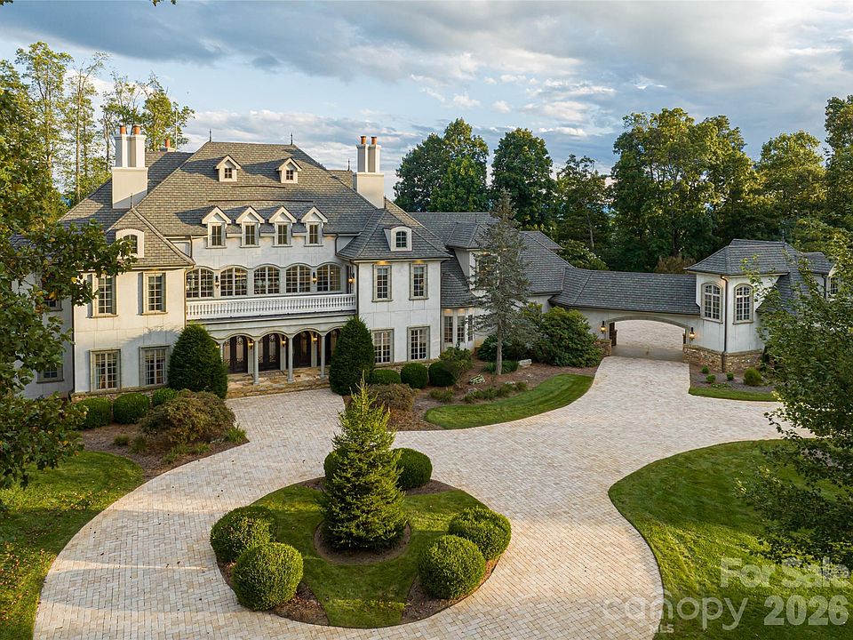 1st image of 316 S Braeside Ct
