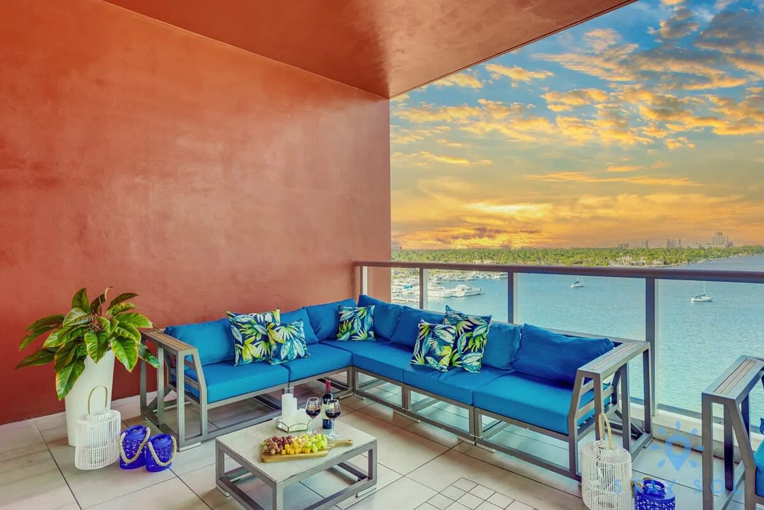 2 bed, 1.0 bath, 742 sqft, $3,564 — Photo 4