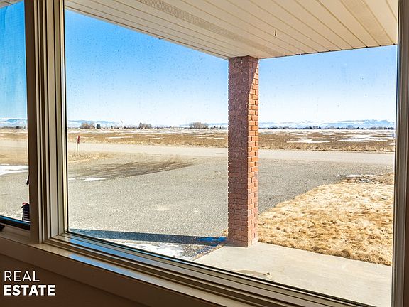 3rd image of 1050 Road 11