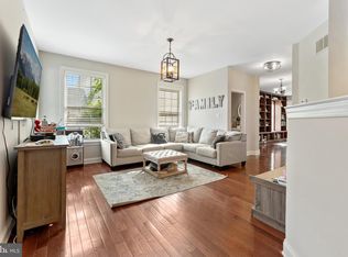 1028 Robbinsville Edinburg Rd, Trenton, NJ 08691