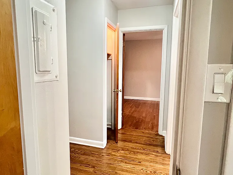 2385 Van Leunen Dr #3 — Photo 23