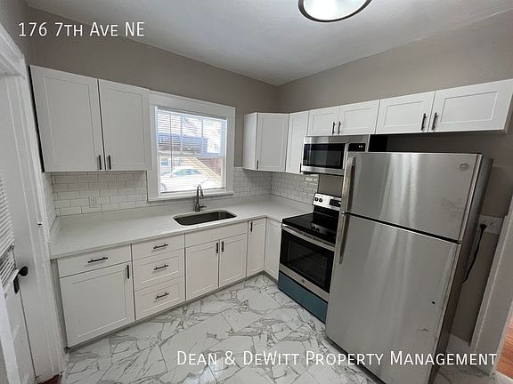 2nd image of 176 7th Ave NE