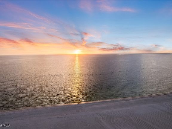 3rd image of 6230 Estero Blvd Unit 301