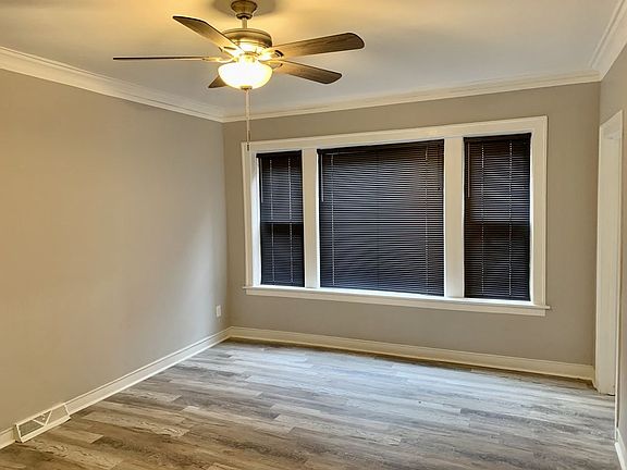 4th image of 7832 S Loomis Blvd APT 1