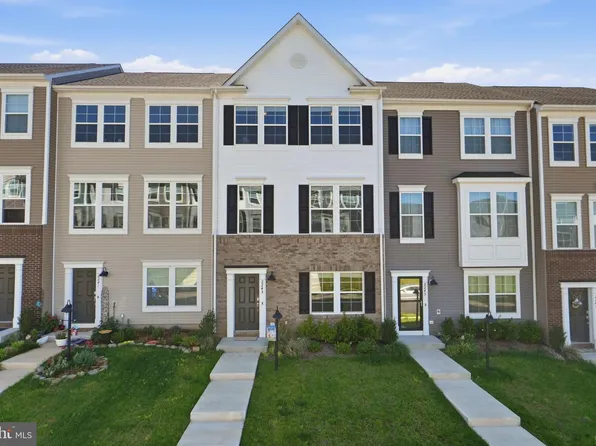 2243 Barhill Way, Jeffersonton, VA 22724