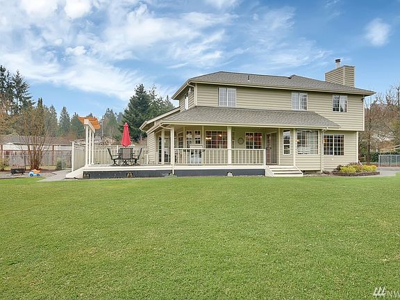 4th image of 6703 48th Ave E