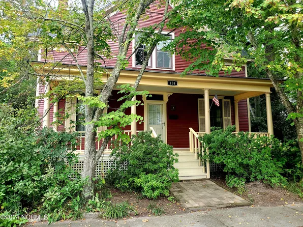 104 Harney Street, Elizabeth City, NC 27909