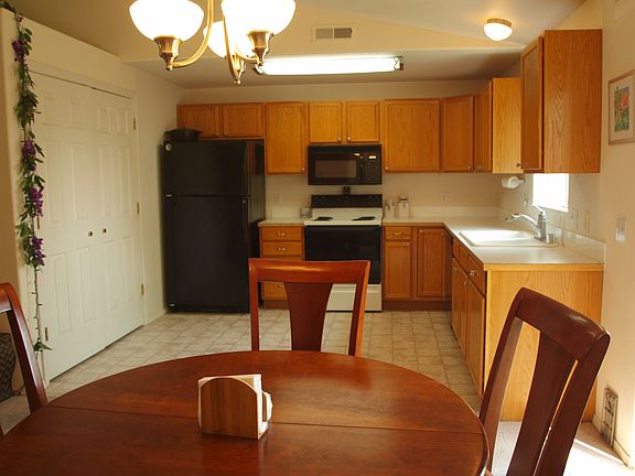 4th image of 1717 E Wildcat Ln