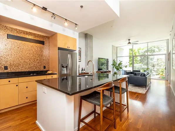 130 Arizona Ave NE Unit 204, Atlanta, GA 30307
