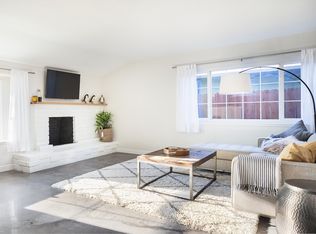 3044 Madeira Ave, Costa Mesa, CA 92626