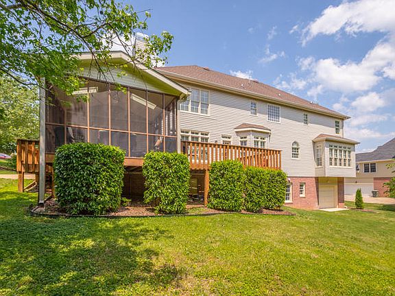 4th image of 2151 Bay Pointe Dr