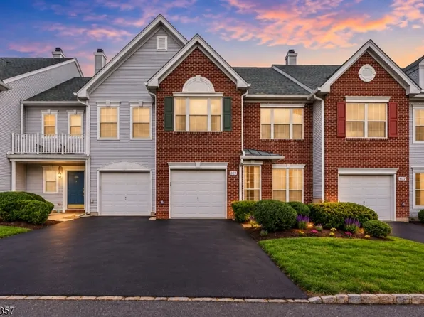 804 Well Sweep Rd #804, Readington Twp., NJ 08889