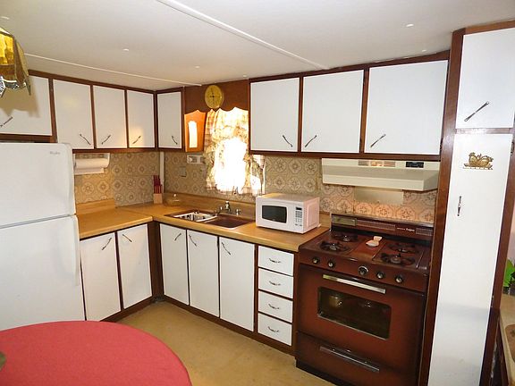 5th image of 6135 66th St N Lot 106
