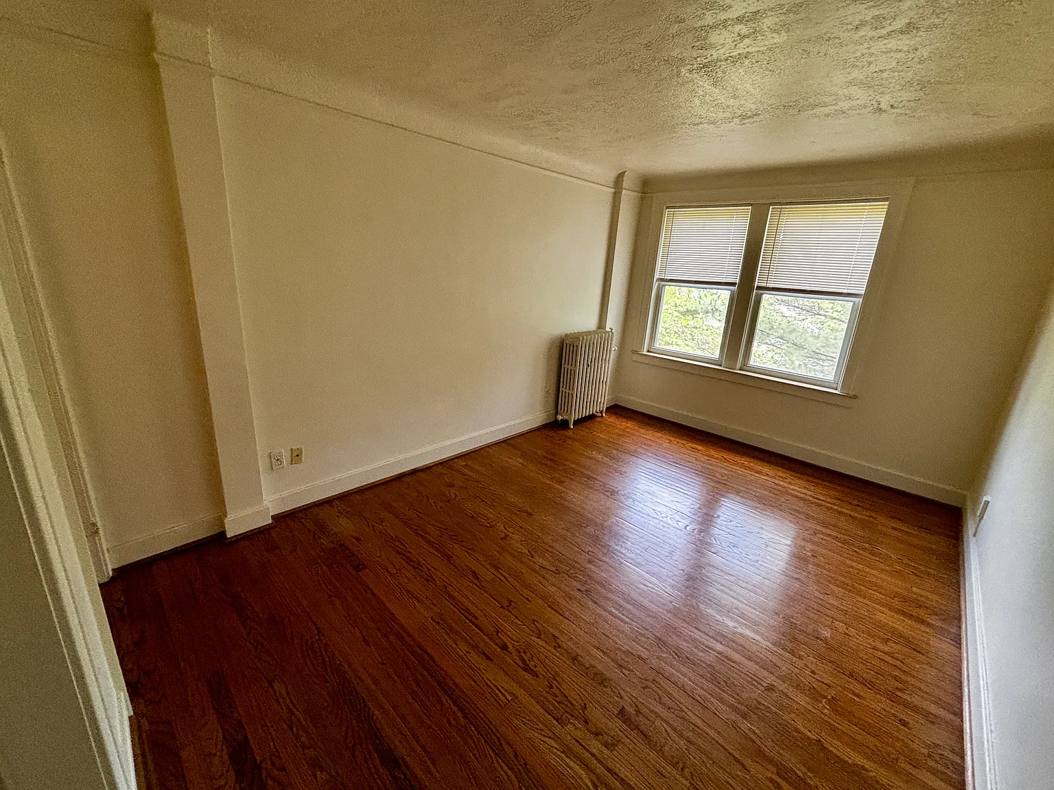 100 Miami Road — Photo 1