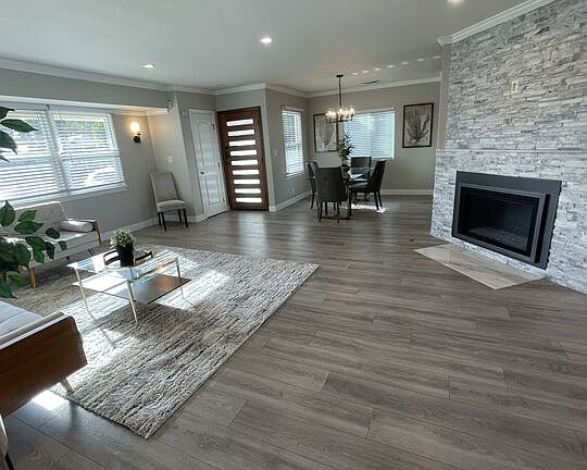 2nd image of 4439 Don Zarembo Dr
