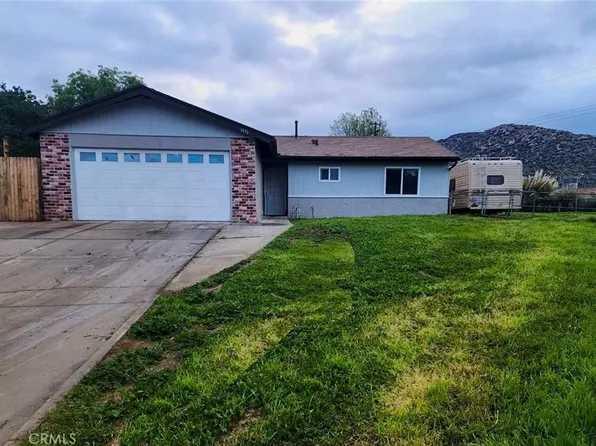 1031 Lori Ct, Norco, CA 92860