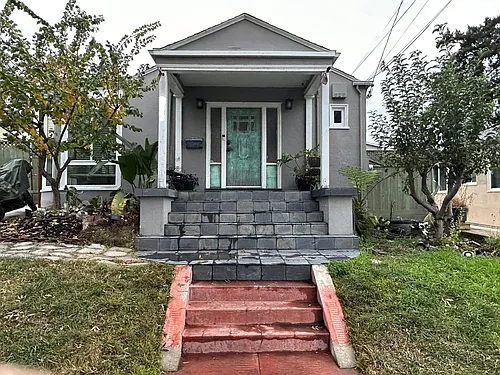 2921 Modesto Ave Photo 1