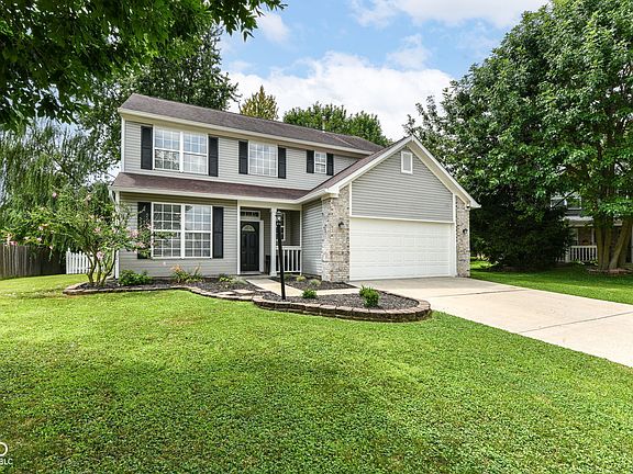 2nd image of 10043 Sanger Dr