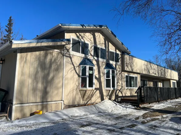 300 N Spruce Dr, Wasilla, AK 99654
