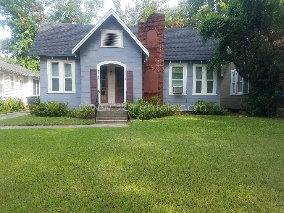 3422 Beverly Pl
