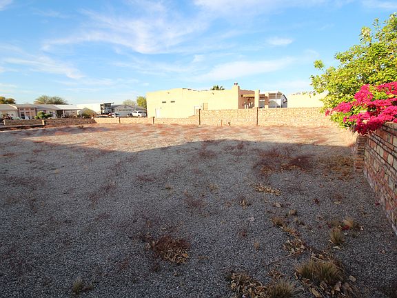 3rd image of 13906 E 54th Dr