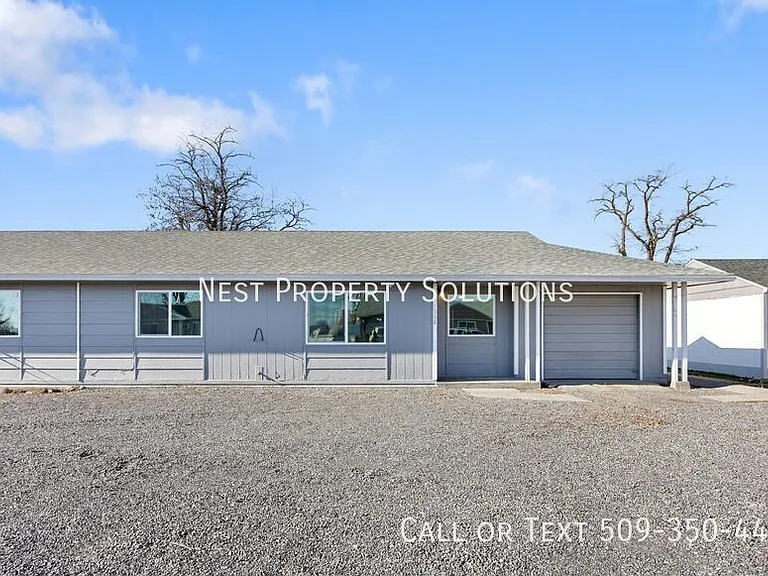 1316 Pershing Rd — Photo 3