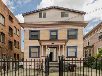 515 Sycamore St, Oakland, CA, 94612