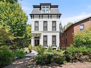 2317 Park Ave, Saint Louis, MO 63104