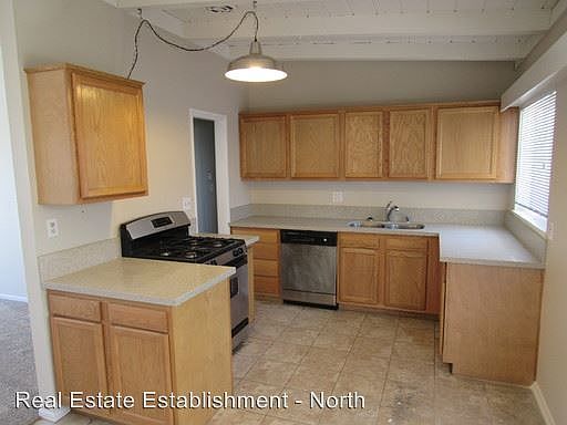 2nd image of 8220 Lemon Cir