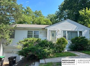 7530 Vinton St, Omaha, NE 68124