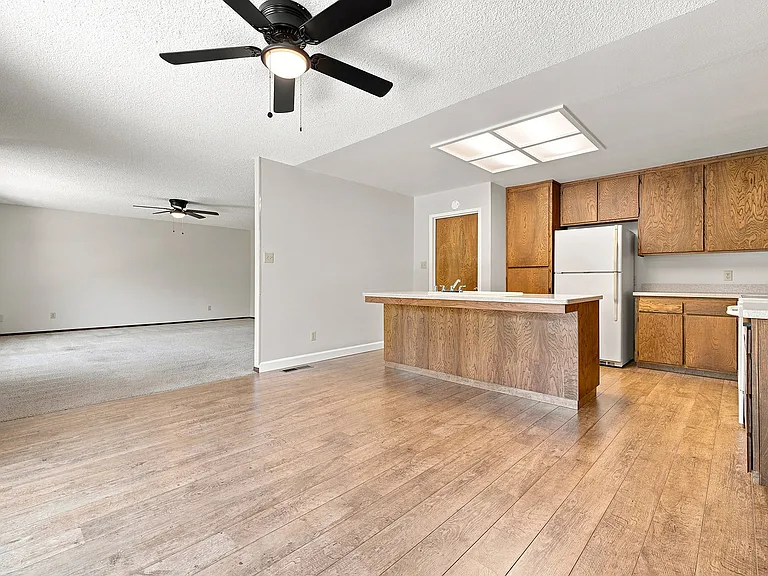 239 Monte Vista Ave — Photo 12