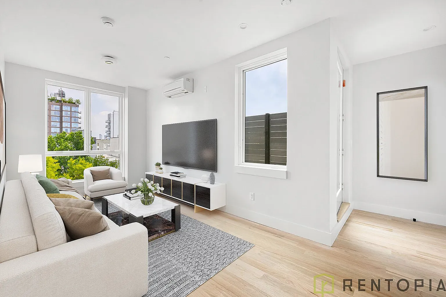 22 Frost Street — Photo 2