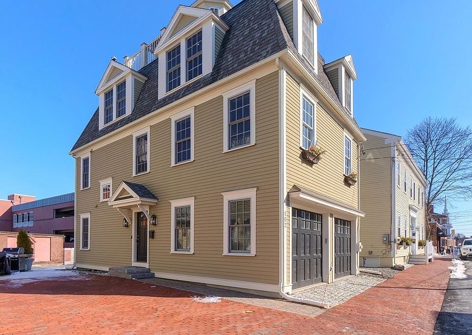 1st image of 102 Pleasant St #0