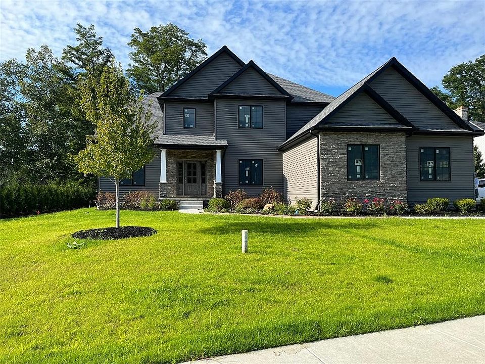 1st image of 4826 S Wayside Dr